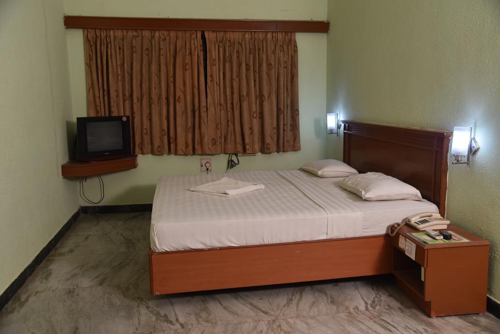 Hotel Green Park Kumbakonam Phòng bức ảnh