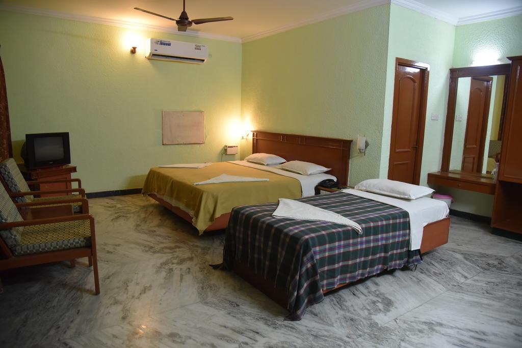 Hotel Green Park Kumbakonam Ngoại thất bức ảnh